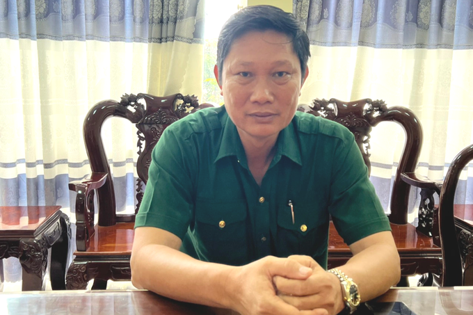 Chủ tịch huyện nhận sai vụ hàng nghìn m3 đất đào bới ngay sau UBND huyện - 1 Chủ tịch huyện nhận sai vụ hàng nghìn m3 đất đào bới ngay sau UBND huyện - 1