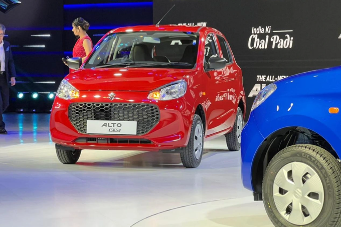 Chi tiết Suzuki Alto K10 - Ô tô giá rẻ với cửa kính phía sau vẫn chỉnh cơ - 3