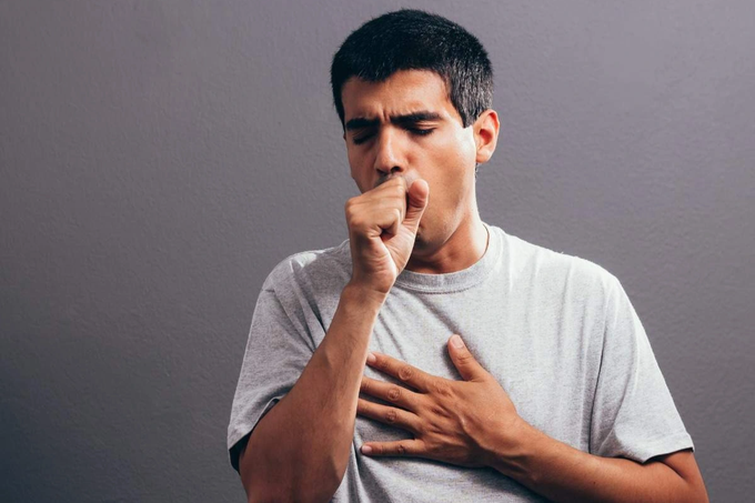 8 dấu hiệu cảnh báo ung thư phổi ở nam giới - 1