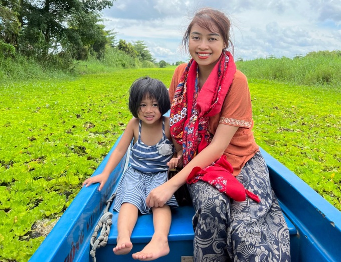 Cặp đôi Việt lái ô tô đưa con đi xuyên Đông Dương: 45 ngày, gần 11.000km - 4