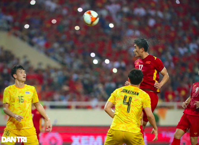 Cổ động viên Đông Nam Á đánh giá cao tuyển Việt Nam tại AFF Cup - 2