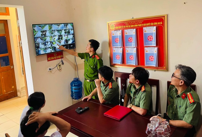 Công an chính quy về xã - những người lính gánh nhiều vai - 5 Công an chính quy về xã - những người lính gánh nhiều vai - 5