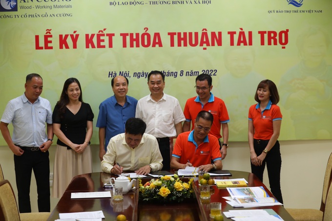 Gỗ An Cường trao tặng 2,5 tỷ đồng cho quỹ bảo trợ trẻ em Việt Nam - 2