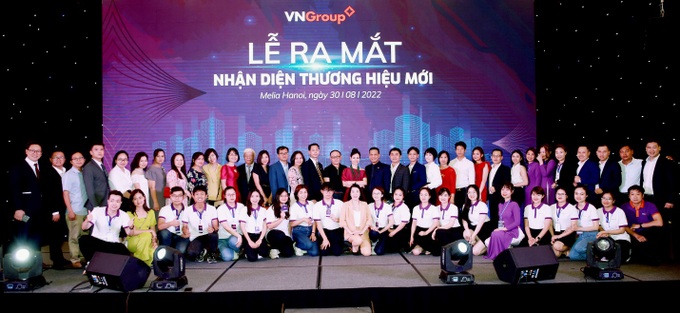 VNGroup thay đổi nhận diện thương hiệu, chinh phục những thử thách mới - 4 VNGroup thay đổi nhận diện thương hiệu, chinh phục những thử thách mới - 4