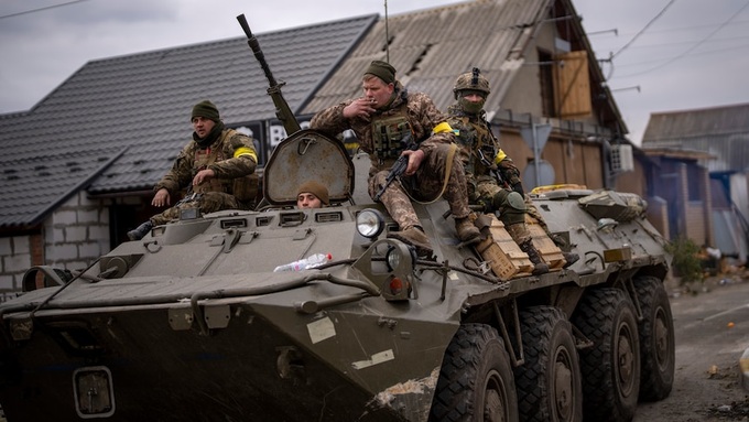 Giao tranh khốc liệt tiếp diễn, Ukraine phá hủy chốt vượt sông của Nga - 2