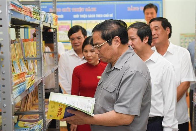 Thủ tướng: Phải đảm bảo đủ sách giáo khoa cho học sinh - 3 Thủ tướng: Phải đảm bảo đủ sách giáo khoa cho học sinh - 3