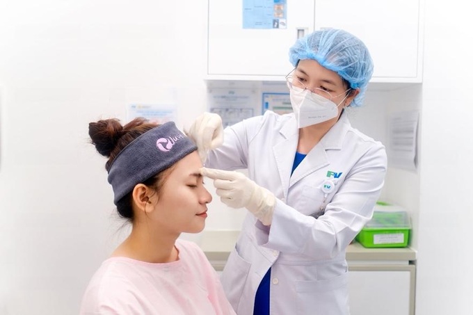 Bệnh nhân liệt mặt 3 tháng phục hồi nhờ y học cổ truyền - 3 Bệnh nhân liệt mặt 3 tháng phục hồi nhờ y học cổ truyền - 3