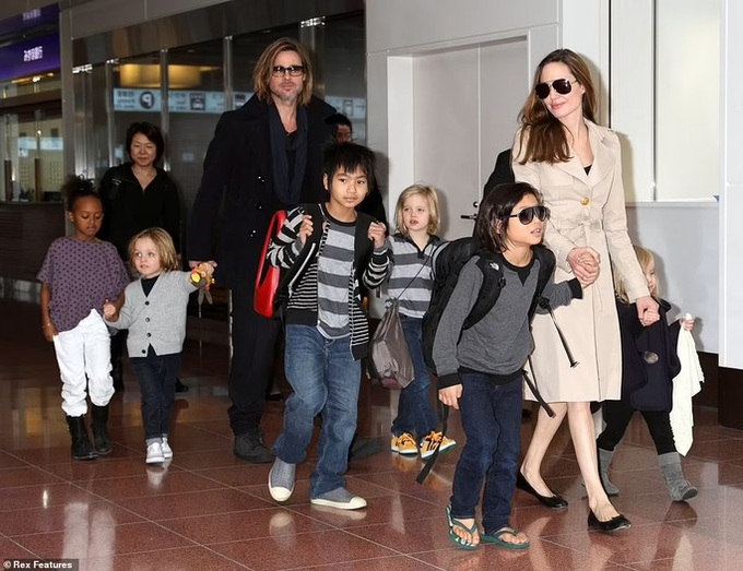 Hé lộ những góc khuất hôn nhân của Angelina Jolie và Brad Pitt