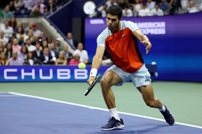 Alcaraz tranh cúp vô địch US Open, tranh ngôi vị số một với Ruud