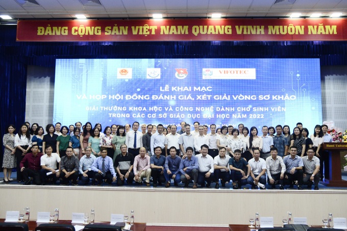 416 đề tài tham gia Giải thưởng Khoa học và Công nghệ dành cho sinh viên - 1