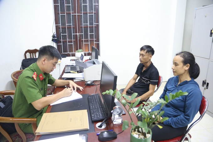 Bắt nhóm đối tượng trộm cắp cáp điện trên cao tốc Vân Đồn - Móng Cái - 2 Bắt nhóm đối tượng trộm cắp cáp điện trên cao tốc Vân Đồn - Móng Cái - 2