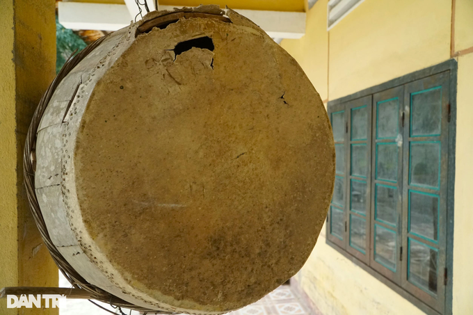 Hàng trăm học sinh miền núi thấp thỏm trong những lớp học xuống cấp - 5 Hàng trăm học sinh miền núi thấp thỏm trong những lớp học xuống cấp - 5