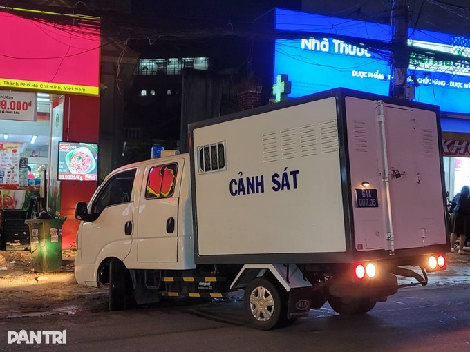 Vụ cháy làm 32 người chết ở Bình Dương: Bắt chủ quán karaoke An Phú - 1 Vụ cháy làm 32 người chết ở Bình Dương: Bắt chủ quán karaoke An Phú - 1