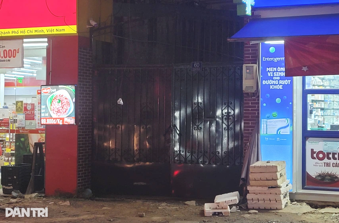 Vụ cháy làm 32 người chết ở Bình Dương: Bắt chủ quán karaoke An Phú - 2 Vụ cháy làm 32 người chết ở Bình Dương: Bắt chủ quán karaoke An Phú - 2