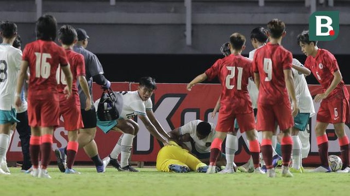 Ngôi sao U20 Indonesia chấn thương kinh hoàng, bị ngừng tim 10 giây - 1