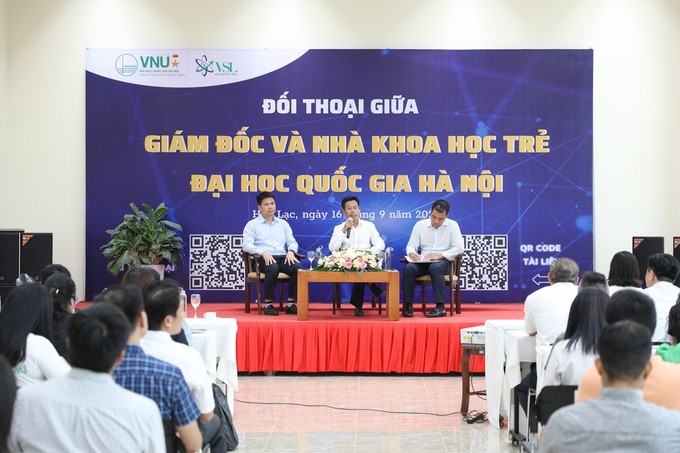 Giám đốc ĐH Quốc gia Hà Nội đối thoại với hơn 200 nhà khoa học trẻ - 1