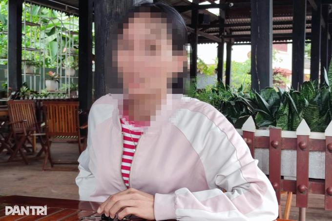Vợ trẻ vật vã tìm cách giải cứu chồng bị lừa bán vào casino Campuchia - 2 Vợ trẻ vật vã tìm cách giải cứu chồng bị lừa bán vào casino Campuchia - 2