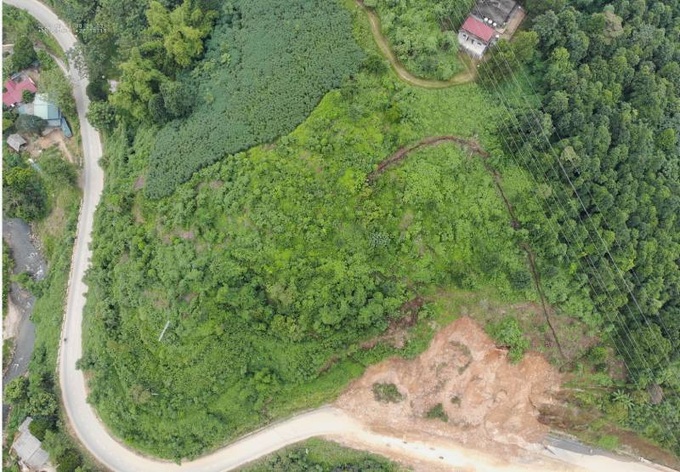 Vết nứt núi lớn đe dọa cắt đứt tuyến tỉnh lộ ở Lào Cai - 2