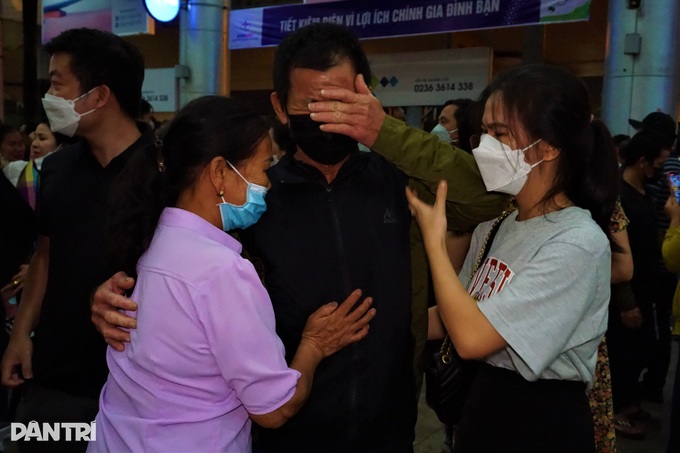 Nước mắt ngày về của 37 ngư dân bị tạm giữ ở Malaysia - 5 Nước mắt ngày về của 37 ngư dân bị tạm giữ ở Malaysia - 5