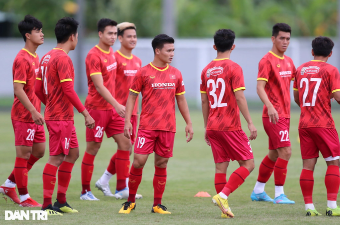 Quang Hải: Tương lai ở Pau FC vẫn còn ở phía trước - 3