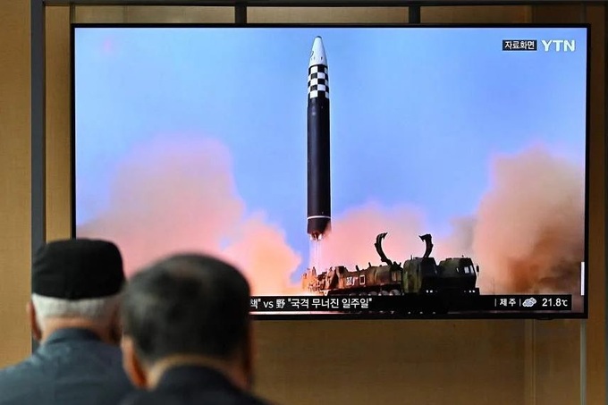 Mỹ - Hàn tập trận rầm rộ sau vụ phóng tên lửa của Triều Tiên - 1