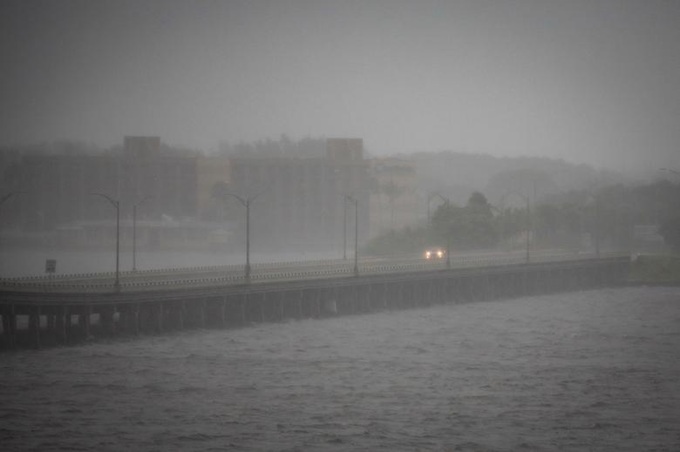 Mỹ: Bão Ian đổ bộ bang Florida - 14 Mỹ: Bão Ian đổ bộ bang Florida - 14