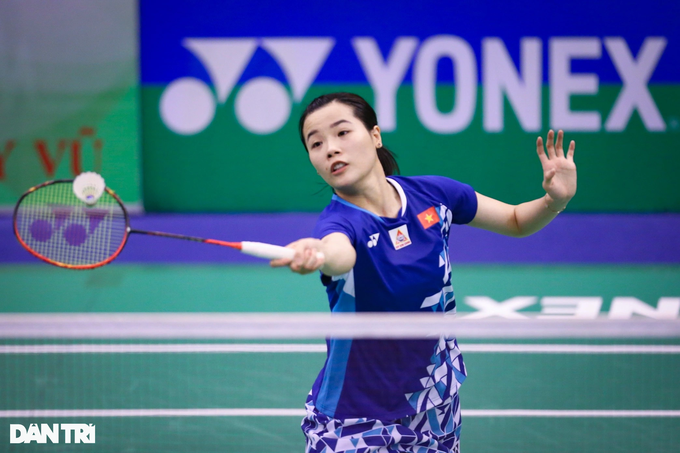 Thùy Linh vào bán kết, Vũ Thị Trang đánh bại mỹ nhân cầu lông Nhật Bản - 2