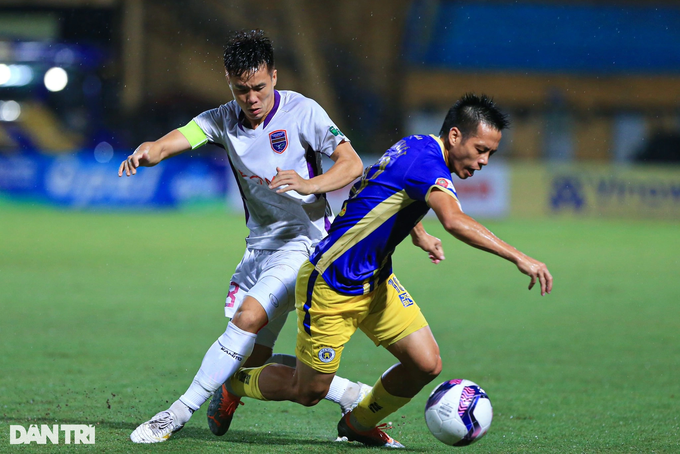 Thắng đậm Bình Dương, CLB Hà Nội củng cố ngôi đầu V-League - 4 Thắng đậm Bình Dương, CLB Hà Nội củng cố ngôi đầu V-League - 4