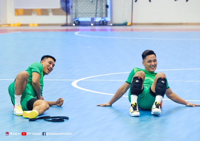 Đội tuyển futsal Việt Nam luyện tuyệt chiêu, quyết thắng Nhật Bản - 2 Đội tuyển futsal Việt Nam luyện tuyệt chiêu, quyết thắng Nhật Bản - 2