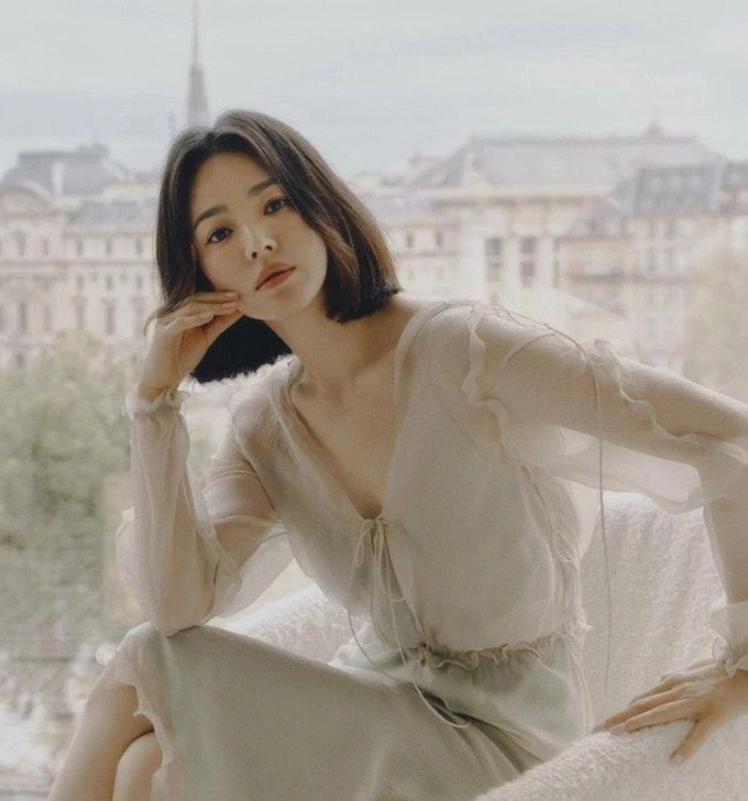 Song Hye Kyo xinh như công chúa với tạo hình mới, sắp đối đầu chồng cũ - 7