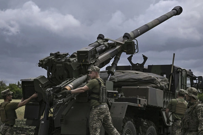 Ukraine kêu gọi binh sĩ Nga hạ vũ khí sau chiến dịch phản công - 1