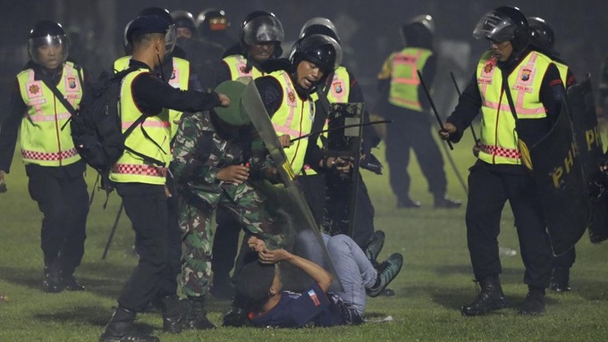 Nạn nhân vụ thảm kịch tại Indonesia được bồi thường 100 triệu đồng - 3 Nạn nhân vụ thảm kịch tại Indonesia được bồi thường 100 triệu đồng - 3