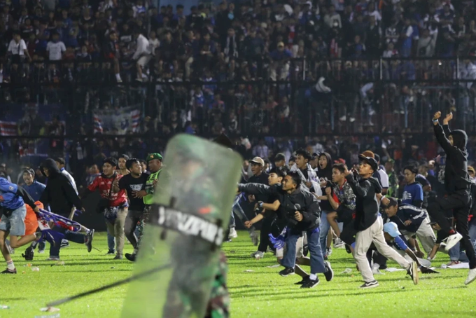 Bóng đá Indonesia có thể bị cấm 8 năm, mất quyền đăng cai World Cup U20 - 2