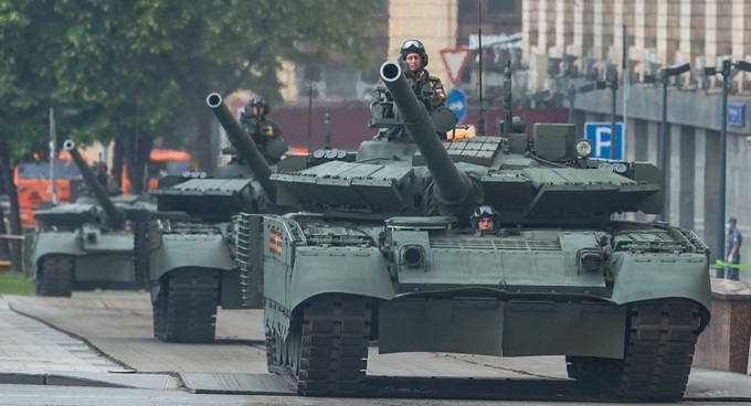 Sức mạnh xe tăng chủ lực vừa được Nga chi viện cho chiến trường Ukraine - 2