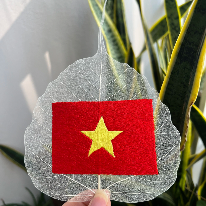 Người phụ nữ Hà Nội có biệt tài biến lá cây thành tiền triệu - 7 Người phụ nữ Hà Nội có biệt tài biến lá cây thành tiền triệu - 7