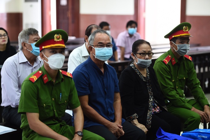 Cựu Phó Chủ tịch TPHCM Nguyễn Thành Tài lĩnh thêm 5 năm tù - 1 Cựu Phó Chủ tịch TPHCM Nguyễn Thành Tài lĩnh thêm 5 năm tù - 1
