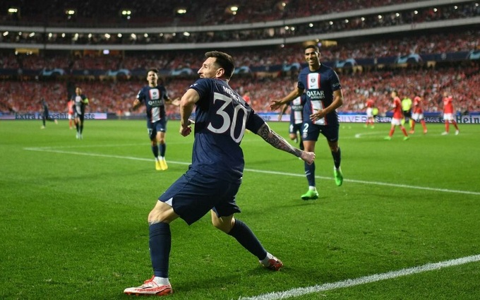 Messi lập kỷ lục ở Champions League, bỏ xa C.Ronaldo - 1
