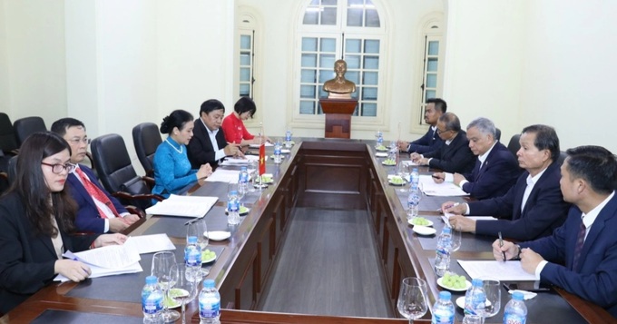 Việt - Lào tăng cường phối hợp về đối ngoại nhân dân - 1 Việt - Lào tăng cường phối hợp về đối ngoại nhân dân - 1