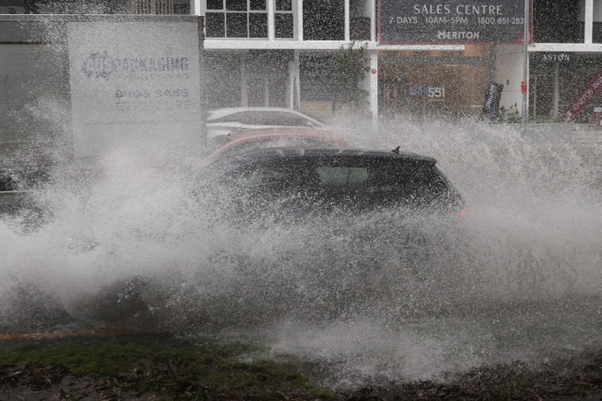 Disturbed life of Sydneysiders in the year of record rain - 1 Disturbed life of Sydneysiders in the year of record rain - 1