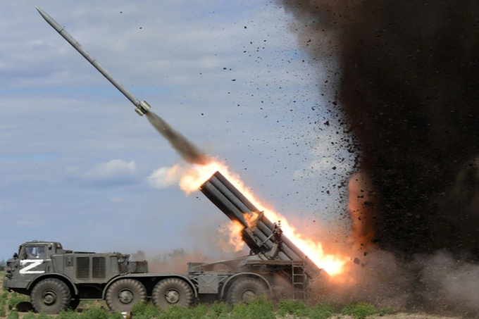 Nga tập kích loạt mục tiêu, loại 1.400 lính Ukraine khỏi vòng chiến đấu - 1