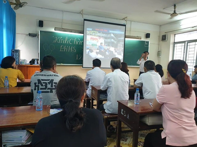 Không phụ huynh nào muốn làm công việc vác tù và hàng tổng