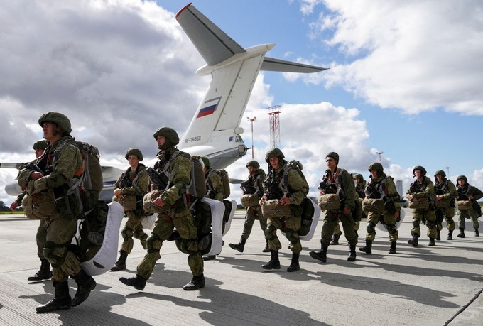 Nga sắp đưa binh sĩ đến Belarus - 1