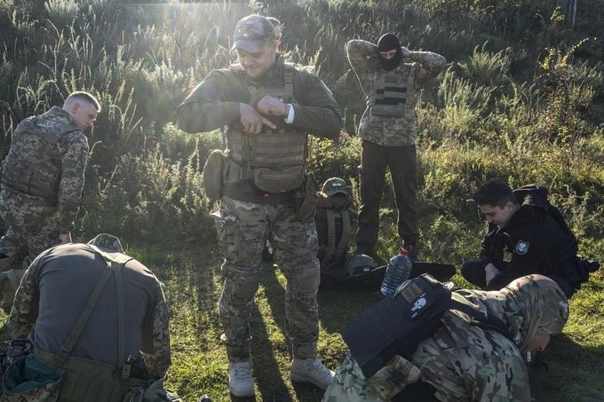 EU tính huấn luyện 15.000 quân nhân Ukraine, tăng viện vũ khí cho Kiev - 1