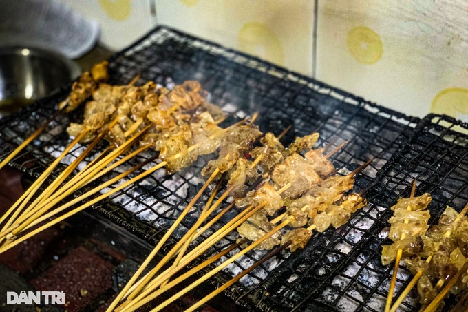 Món ăn chơi hớp hồn thực khách phố núi suốt hơn 2 thập kỷ - 3 Món ăn chơi hớp hồn thực khách phố núi suốt hơn 2 thập kỷ - 3