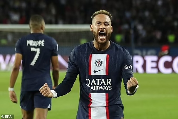 Mbappe xóa tan tin đồn mâu thuẫn, kiến tạo để Neymar ghi bàn hạ Marseille - 4 Mbappe xóa tan tin đồn mâu thuẫn, kiến tạo để Neymar ghi bàn hạ Marseille - 4