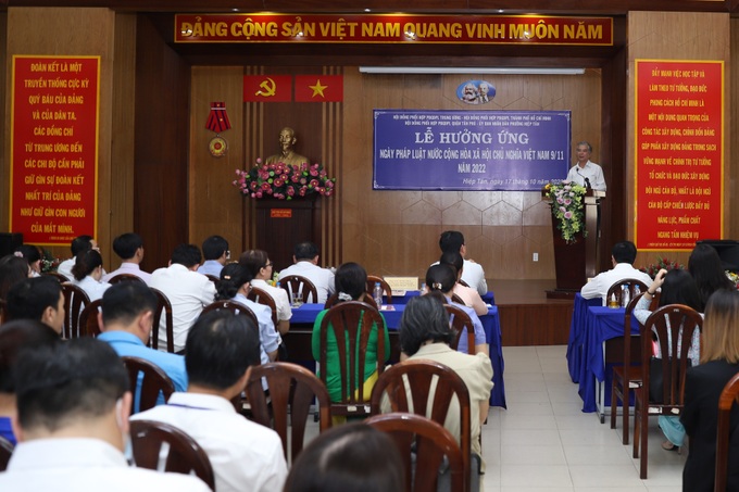 Ứng dụng công nghệ để phổ biến pháp luật đến từng người dân - 2 Ứng dụng công nghệ để phổ biến pháp luật đến từng người dân - 2