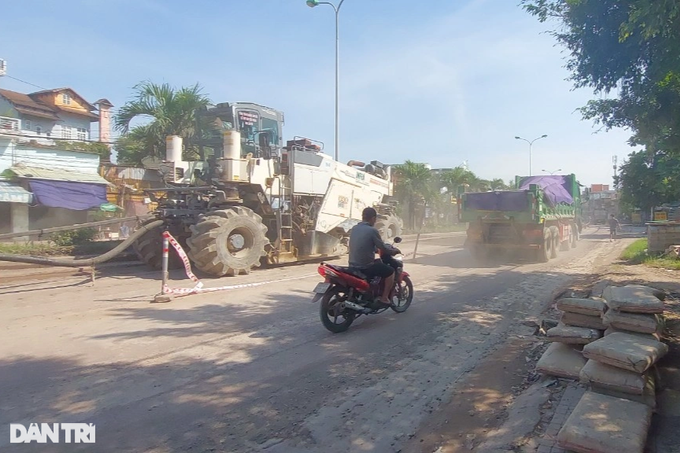 Quốc lộ 1A nát như ruộng cày, ngay đoạn qua Quy Nhơn - 6 Quốc lộ 1A nát như ruộng cày, ngay đoạn qua Quy Nhơn - 6