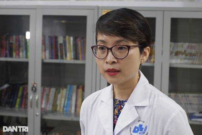 Hà Nội: Kiến ba khoang vào mùa, nhiều người nhập viện vì sưng mắt, loét da