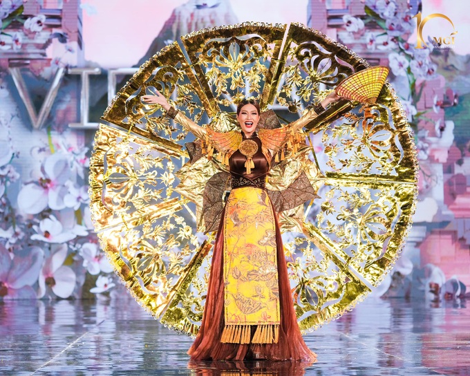 Loạt trang phục dân tộc gợi cảm của thí sinh Miss Grand International - 1