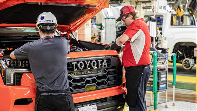 Toyota thừa nhận không thể đạt sản lượng mục tiêu - 1